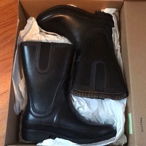 Brand new LL BEAN rain boots